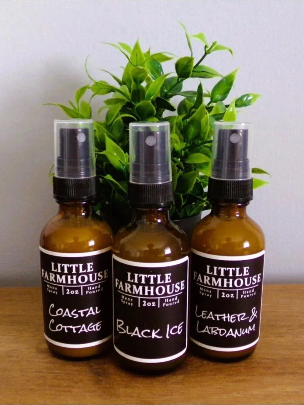 ⭐ Little Farmhouse Handmade Men’s Room Spray 2oz - Leather and Labdanum